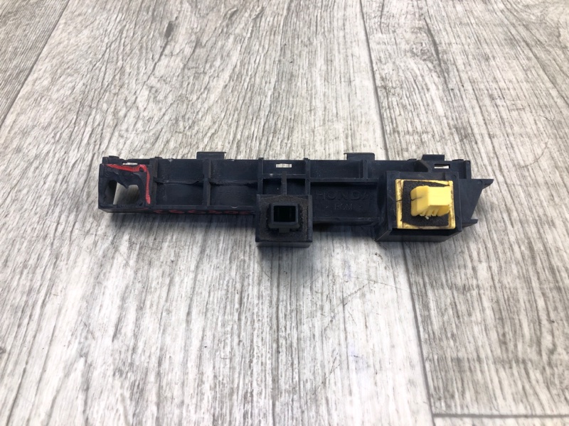 Запчасть кронштейн заднего бампера задний правый ACURA MDX (YD2) 06-13 2007 YD2 3.7 J37A1 71592-STX-A00 Б/У Кронштейн заднего бампера задний правый ACURA MDX (YD2) 06-13 2007 YD2 3.7 J37A1 71592-STX-A00 Б/У