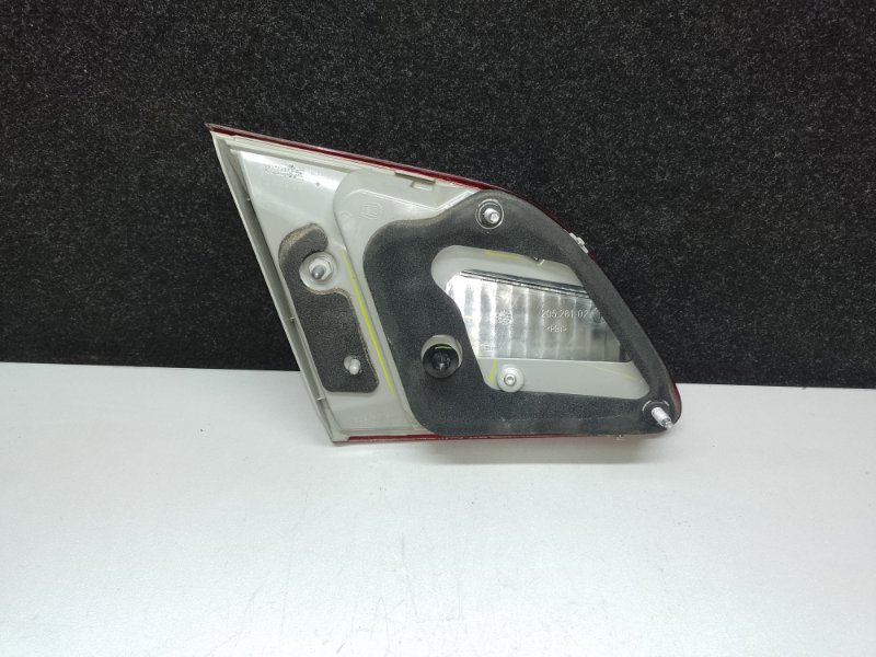 Фонарь внутренний правый SENTRA B17 12-21 2018 1.8 MRA8DE