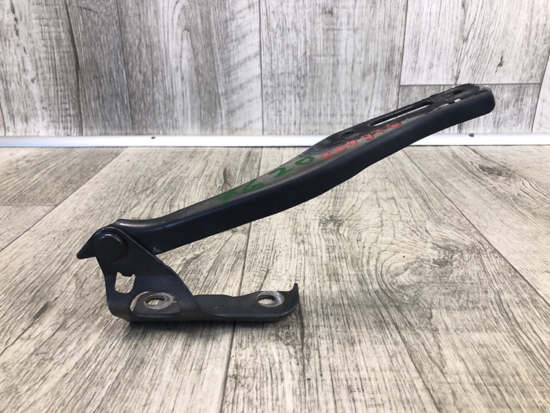 Петля капота правая ACURA MDX (YD2) 06-13 2007 YD2 3.7 J37A1 60120-STX-A00ZZ Б/У