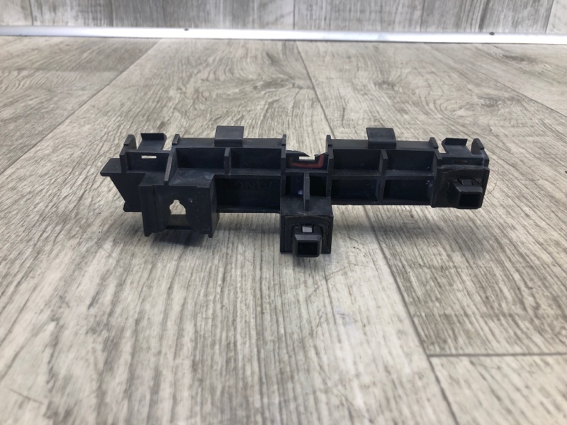 Кронштейн заднего бампера задний левый ACURA MDX (YD2) 06-13 2007 YD2 3.7 J37A1 71597-STX-A00 Б/У