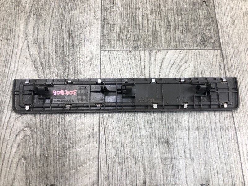 Накладка порога внутрення задняя левая MDX (YD2) 06-13 2007 YD2 3.7 J37A1