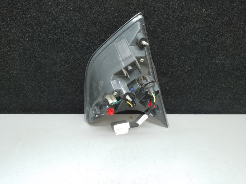 Фонарь внутренний левый X-TRAIL/ROGUE T32 13-20 2015 2.5 QR25DE