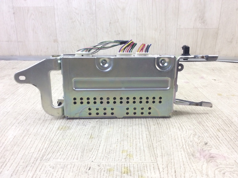 Усилитель звука TOYOTA VENZA 09-16 3.5 2GR-FE