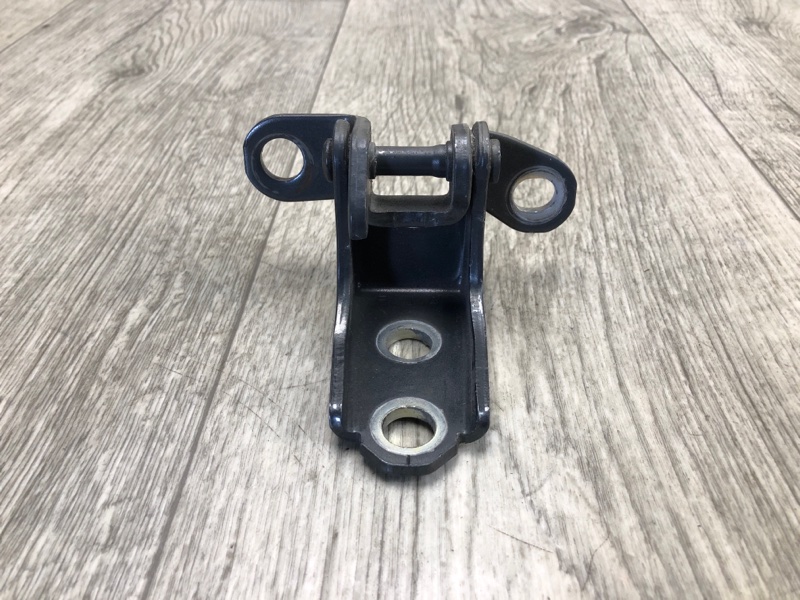 Петля двери нижняя задняя левая ACURA MDX (YD2) 06-13 2007 YD2 3.7 J37A1 67960-SJC-A01ZZ Б/У