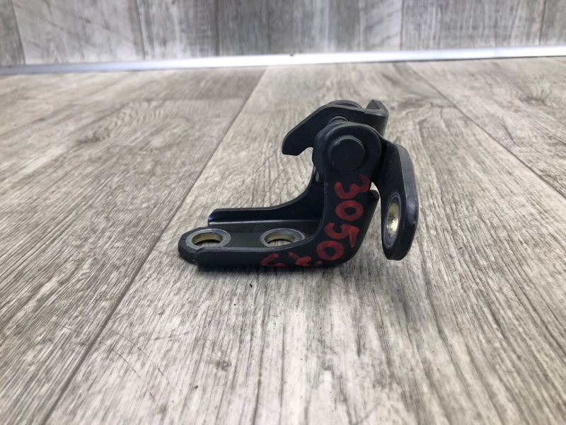 Петля двери нижняя задняя левая MDX (YD2) 06-13 2007 YD2 3.7 J37A1