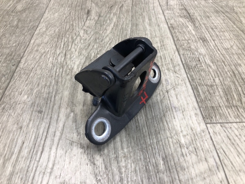 Петля крышки багажника левая MDX (YD2) 06-13 2007 YD2 3.7 J37A1