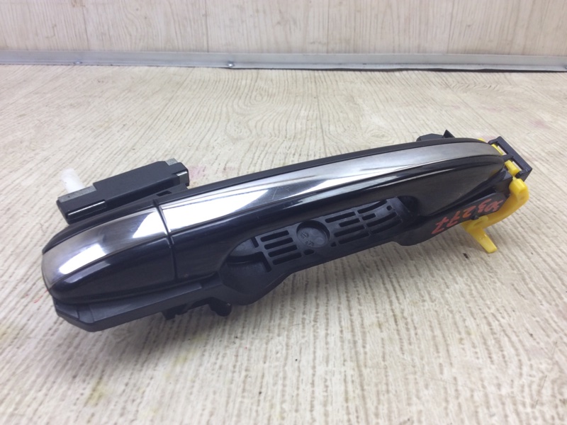 Ручка двери наружная задняя правая VENZA 09-16 2009 3.5 2GR-FE