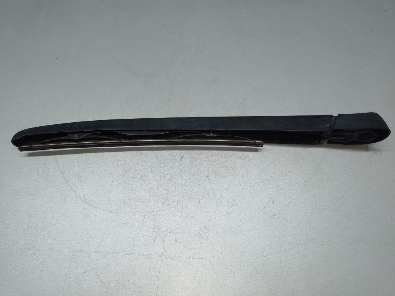 Поводок стеклоочистителя задний HYUNDAI TUCSON 04-10 2006 2.7 G6BA 98811-2E000 Б/У