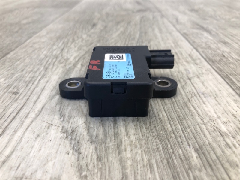 Блок управления дав.в шинах передний правый ACURA MDX (YD2) 06-13 YD2 3.7 J37A1