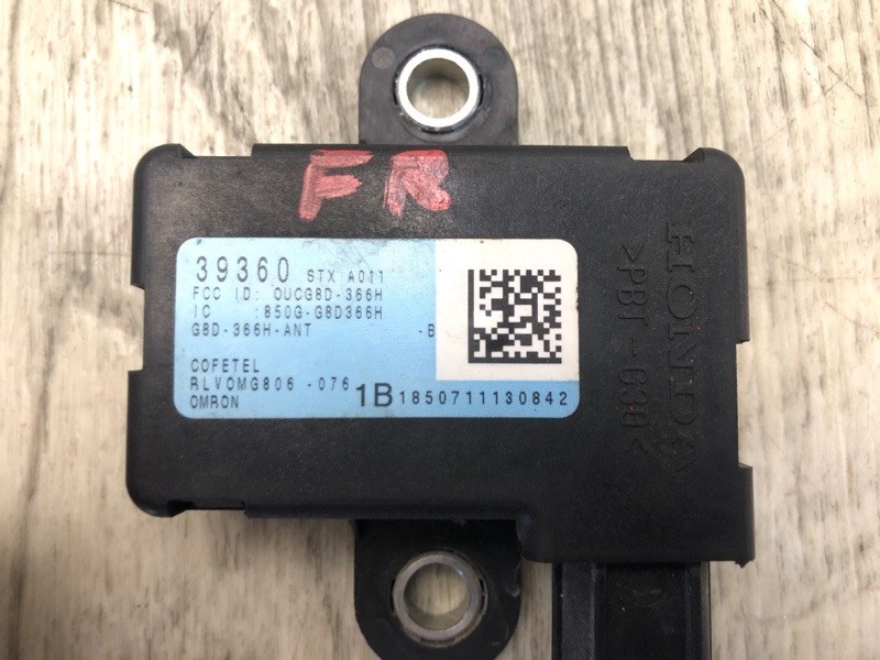 Блок управления дав.в шинах передний правый MDX (YD2) 06-13 2007 YD2 3.7 J37A1