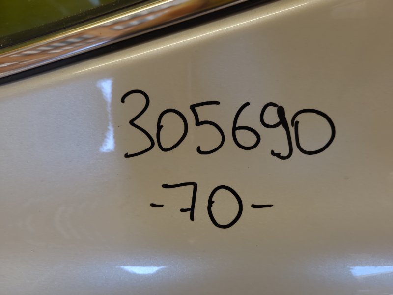 Дверь задняя левая CAMRY 70 17- Дверь задняя левая CAMRY 70 17-