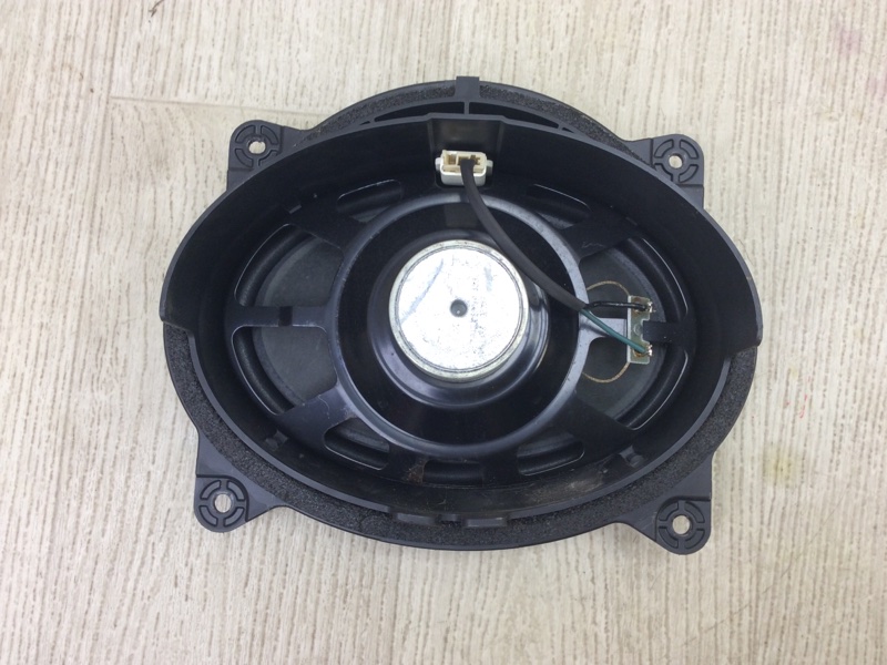 Динамик передний левый VENZA 09-16 2009 3.5 2GR-FE