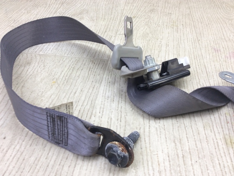 Ремень безопасности передний правый VENZA 09-16 2009 3.5 2GR-FE Ремень безопасности передний правый VENZA 09-16 2009 3.5 2GR-FE