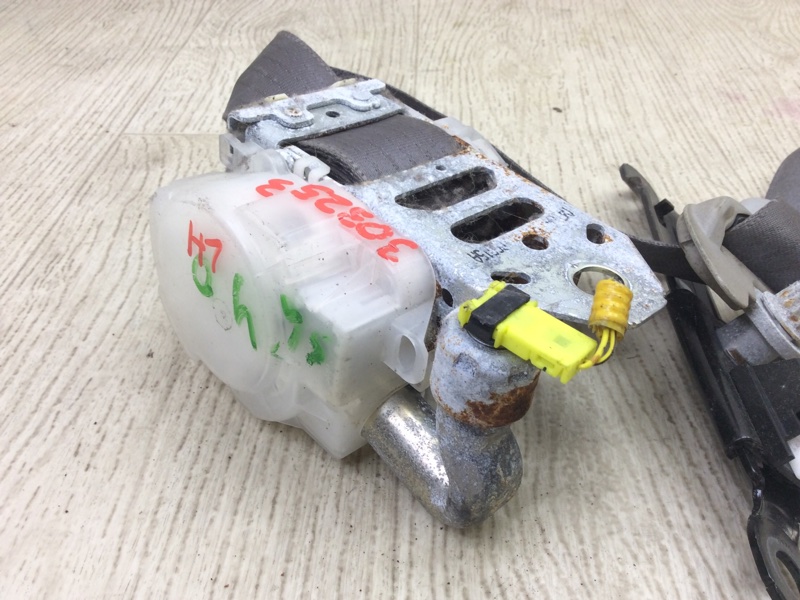 Ремень безопасности передний левый TOYOTA VENZA 09-16 3.5 2GR-FE