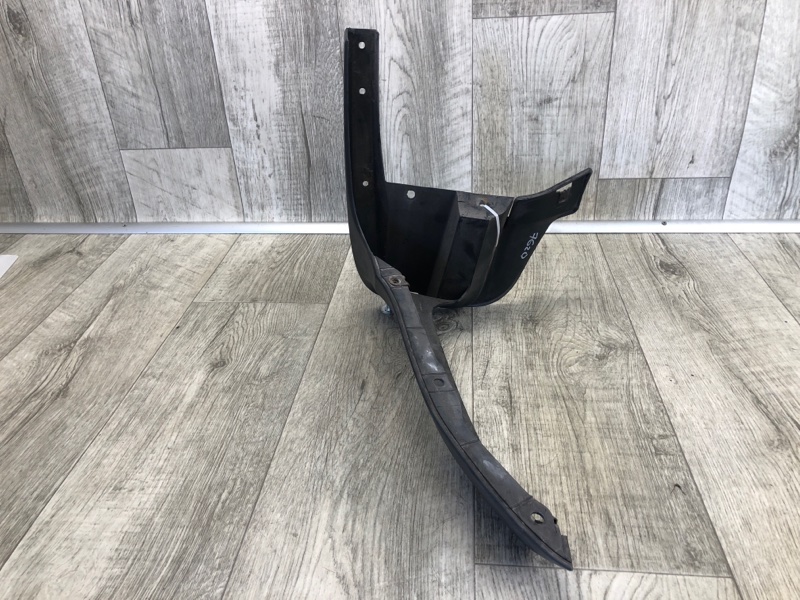 Брызговик задний левый MDX (YD2) 06-13 2007 YD2 3.7 J37A1