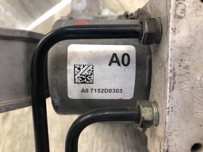 Блок ABS MDX (YD2) 06-13 2007 YD2 3.7 J37A1 Блок ABS MDX (YD2) 06-13 2007 YD2 3.7 J37A1