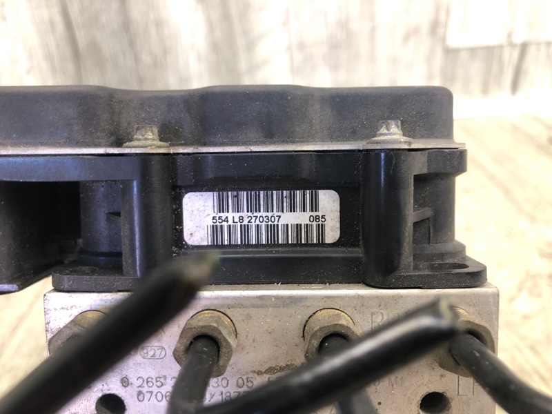 Блок ABS MDX (YD2) 06-13 2007 YD2 3.7 J37A1 Блок ABS MDX (YD2) 06-13 2007 YD2 3.7 J37A1