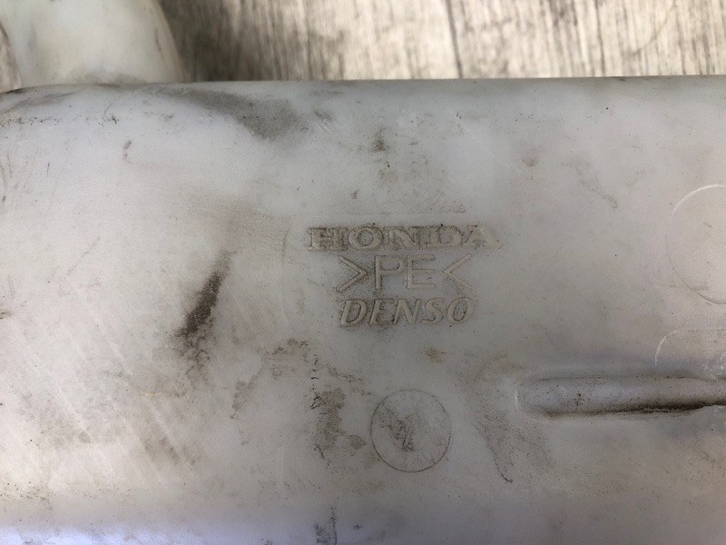 Бачок омывателя MDX (YD2) 06-13 2007 YD2 3.7 J37A1