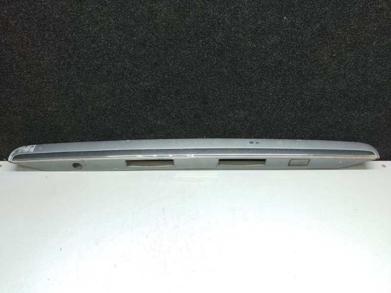 Панель подсветки номера LEXUS LS430 00-06 2002 4.3 3UZFE 76811-50010-G0 Б/У