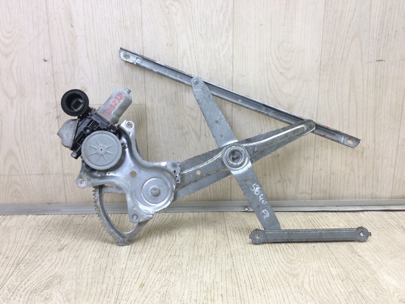 Запчасть стеклоподъемник передний правый TOYOTA VENZA 09-16 2009 3.5 2GR-FE 698010T010 Б/У Стеклоподъемник передний правый TOYOTA VENZA 09-16 2009 3.5 2GR-FE 698010T010 Б/У