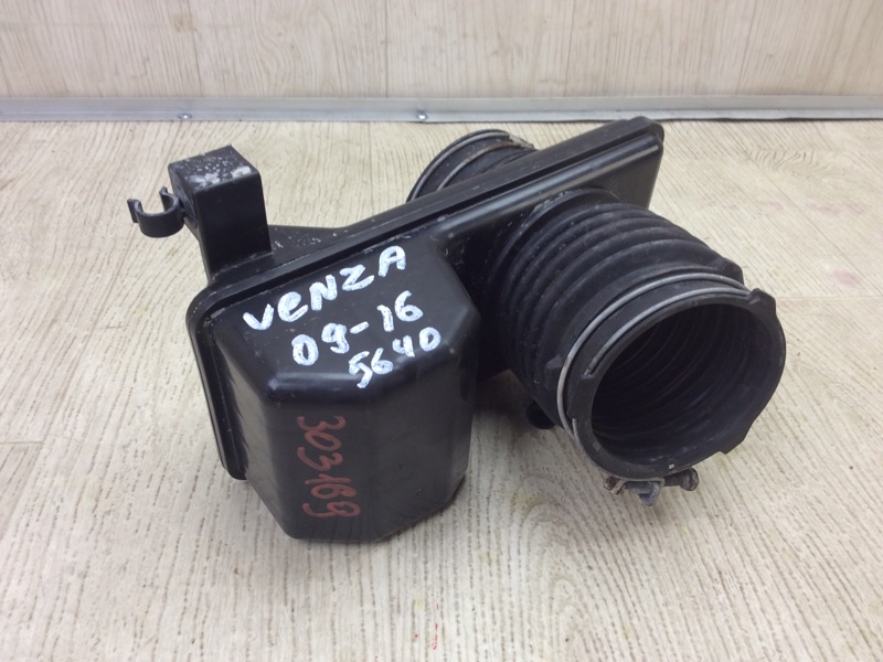 Резонатор воздушного фильтра TOYOTA VENZA 09-16 2009 3.5 2GR-FE 178810P070 Б/У
