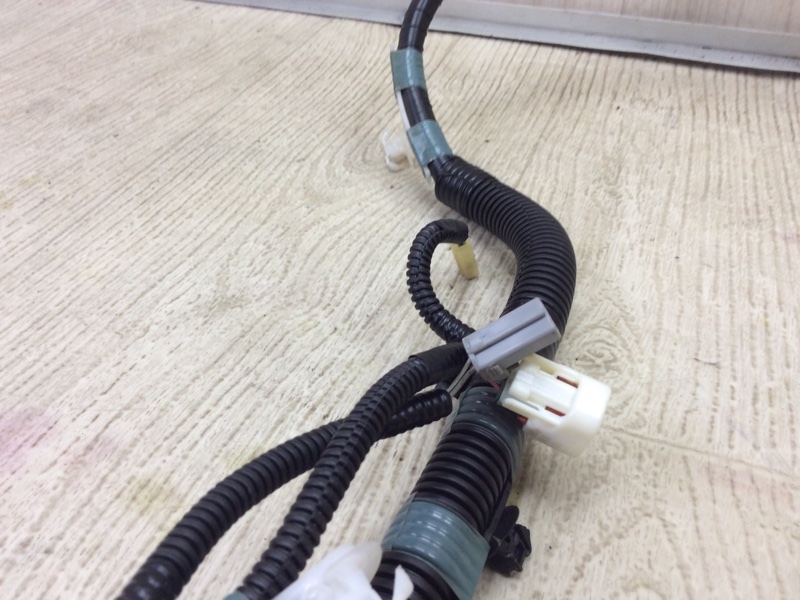 Проводка крышки багажника VENZA 09-16 2009 3.5 2GR-FE