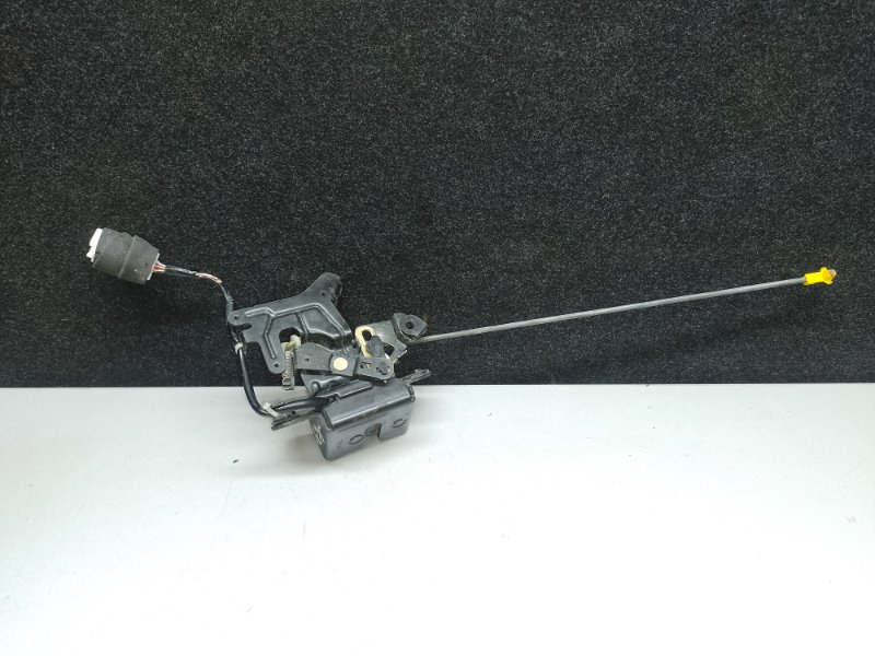 Запчасть замок крышки багажника TOYOTA MATRIX 02-08 2002 ZZE132 1.8L 1ZZ-FE 69350-02020 Б/У Замок крышки багажника TOYOTA MATRIX 02-08 2002 ZZE132 1.8L 1ZZ-FE 69350-02020 Б/У