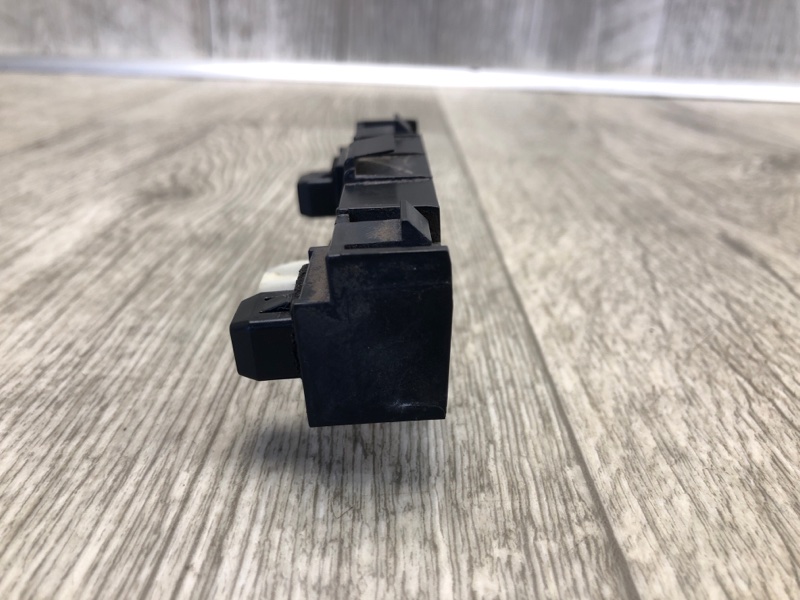 Кронштейн заднего бампера задний ACURA MDX (YD2) 06-13 YD2 3.7 J37A1