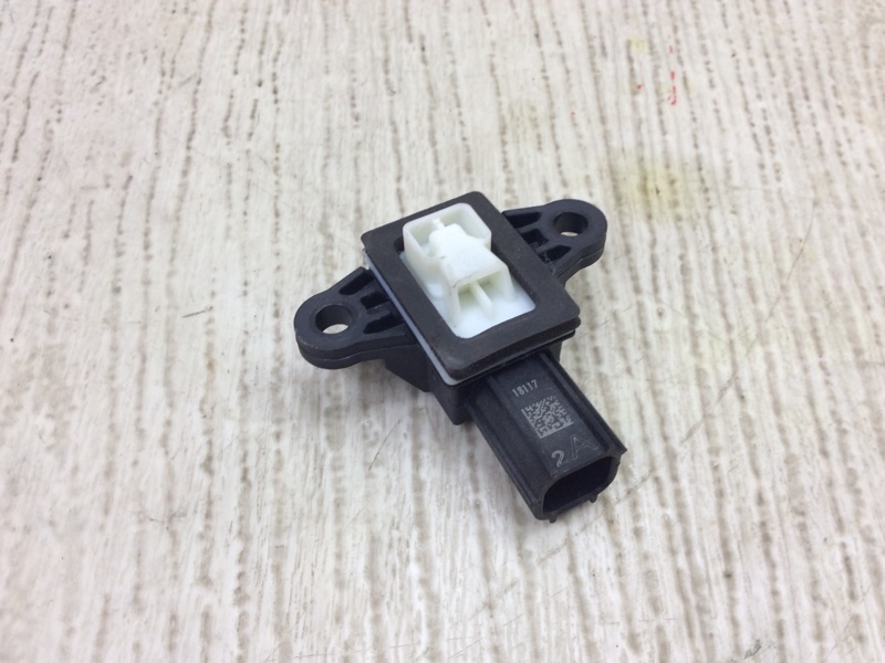 Датчик удара FIESTA 08-17 2017 1.6 C16HDEZ