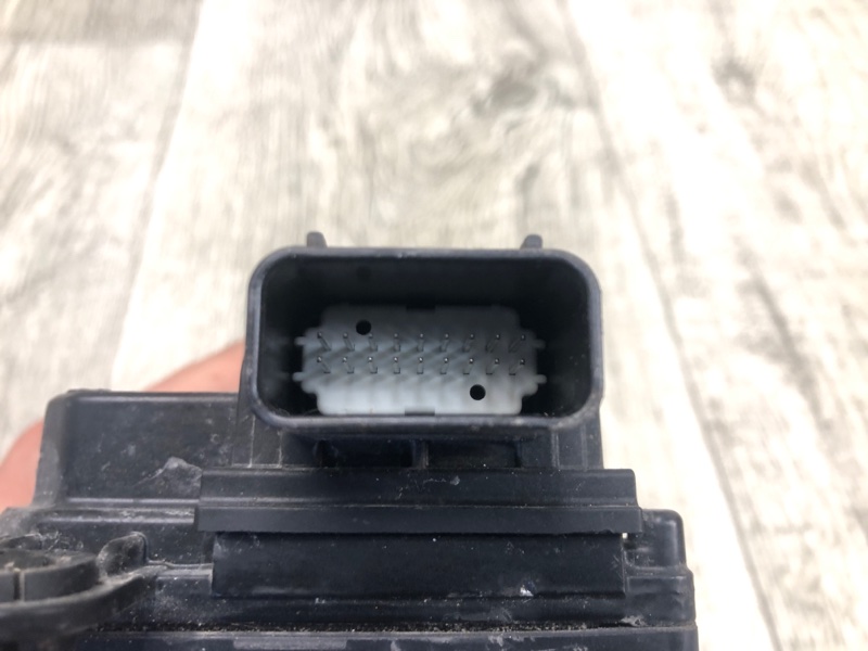 Блок управления круиз-контролем MKZ 13-20 2013 2.0 С20HDTX