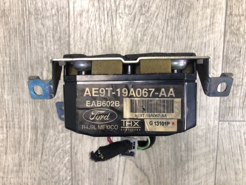 Сабвуфер передний MKZ 13-20 2013 2.0 С20HDTX