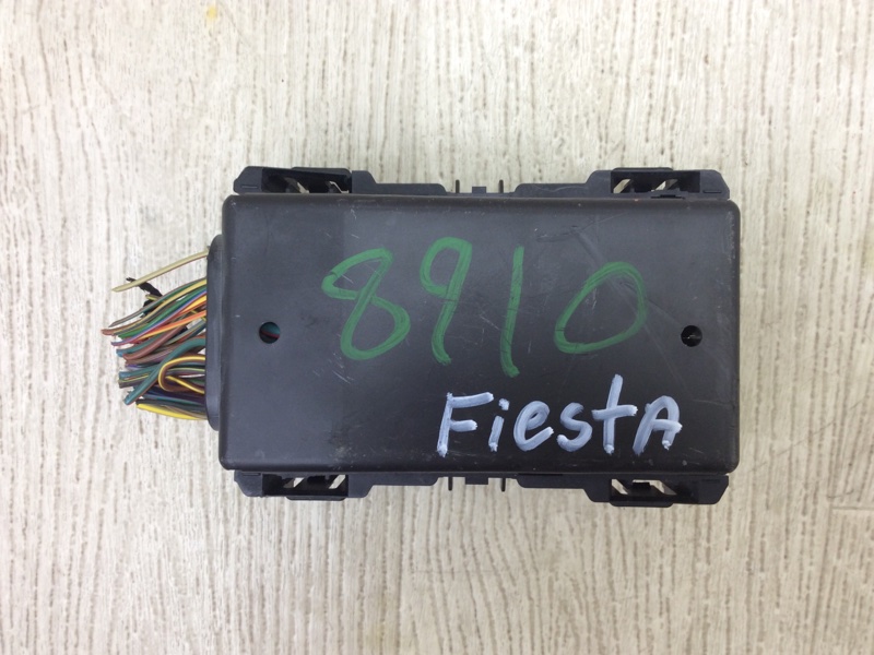 Блок предохранителей салон FORD FIESTA 08-17 1.6 C16HDEZ