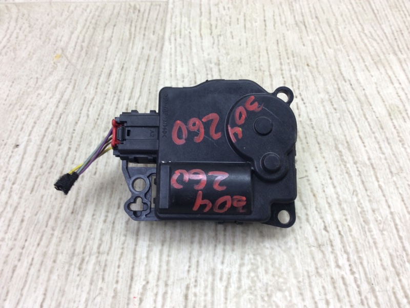 Моторчик заслонки печки FORD FIESTA 08-17 2017 1.6 C16HDEZ AV1Z-19E616-K Б/У