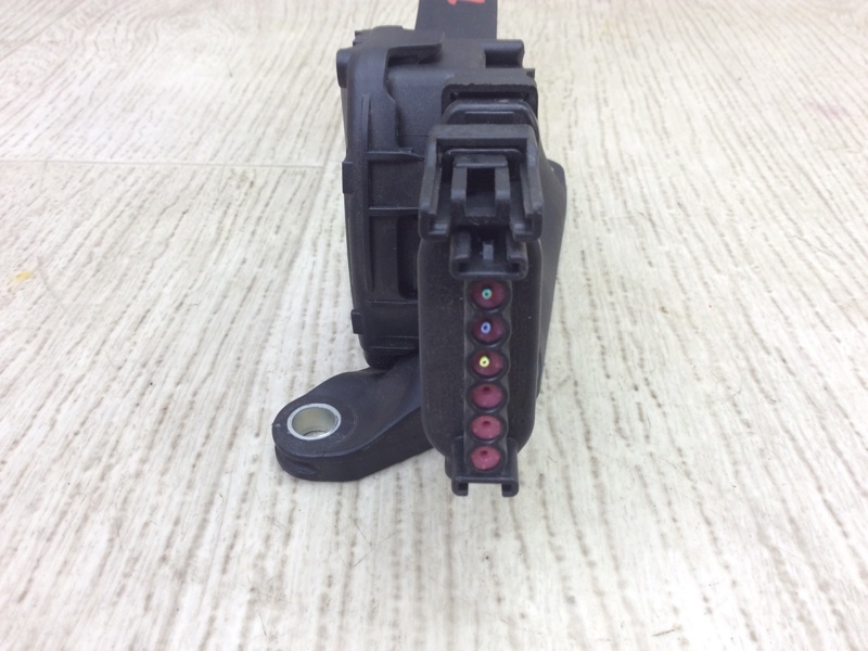 Педаль газа FIESTA 08-17 2017 1.6 C16HDEZ