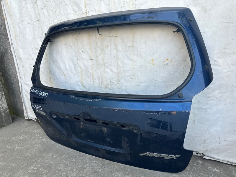 Крышка багажника MATRIX 02-08 2002 ZZE132 1.8L 1ZZ-FE