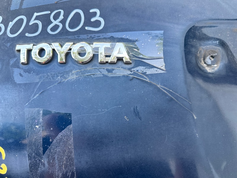 Крышка багажника MATRIX 02-08 2002 ZZE132 1.8L 1ZZ-FE