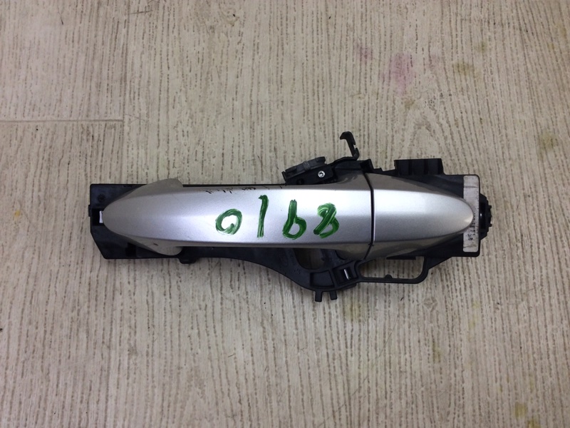 Ручка двери наружная задняя левая FORD FIESTA 08-17 2017 1.6 C16HDEZ DE8Z-5422404-BA Б/У