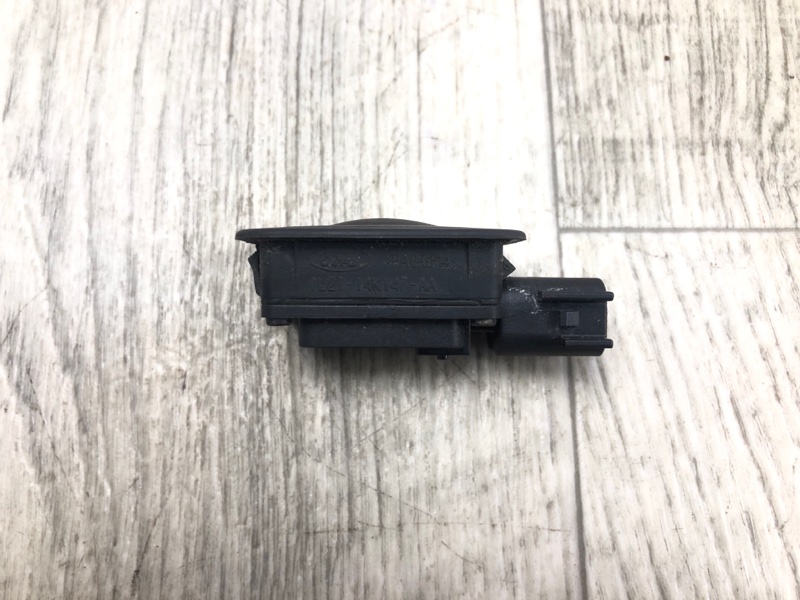 Кнопка открывания багажника наружная LINCOLN MKZ 13-20 2.0 С20HDTX Кнопка открывания багажника наружная LINCOLN MKZ 13-20 2.0 С20HDTX