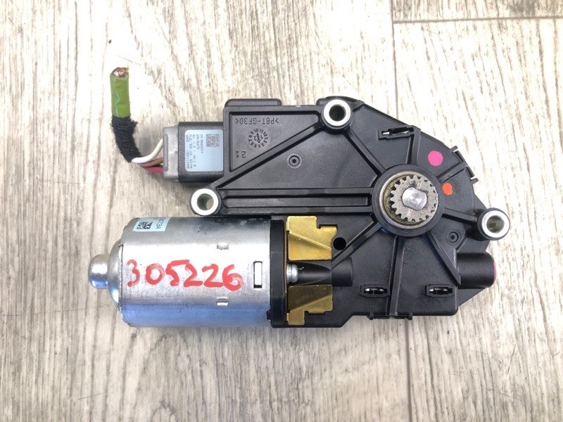 Моторчик люка LINCOLN MKZ 13-20 2013 2.0 С20HDTX DP5Z-15790-A Б/У