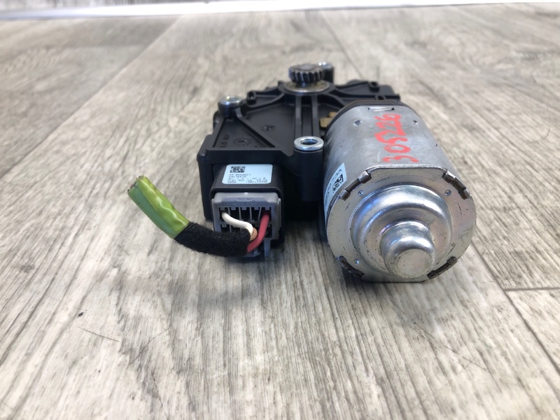 Моторчик люка LINCOLN MKZ 13-20 2.0 С20HDTX