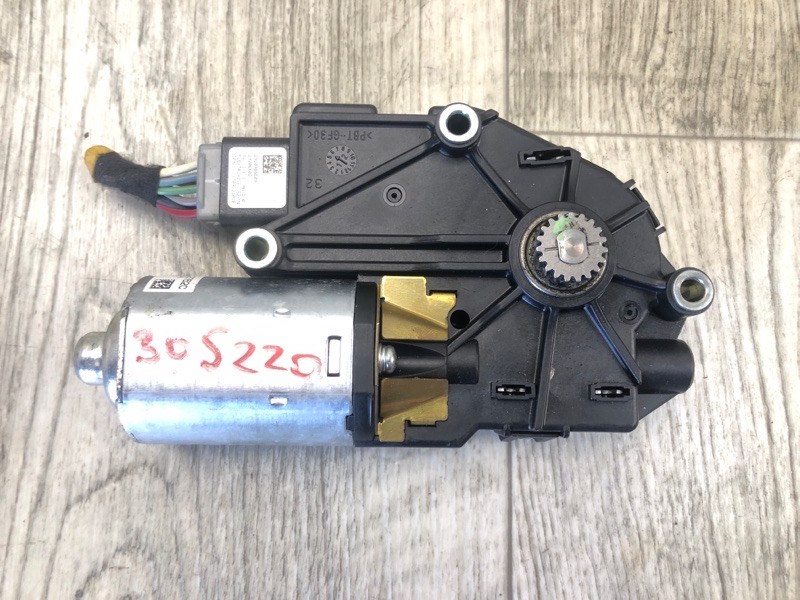 Моторчик люка LINCOLN MKZ 13-20 2013 2.0 С20HDTX DP5Z-15790-B Б/У