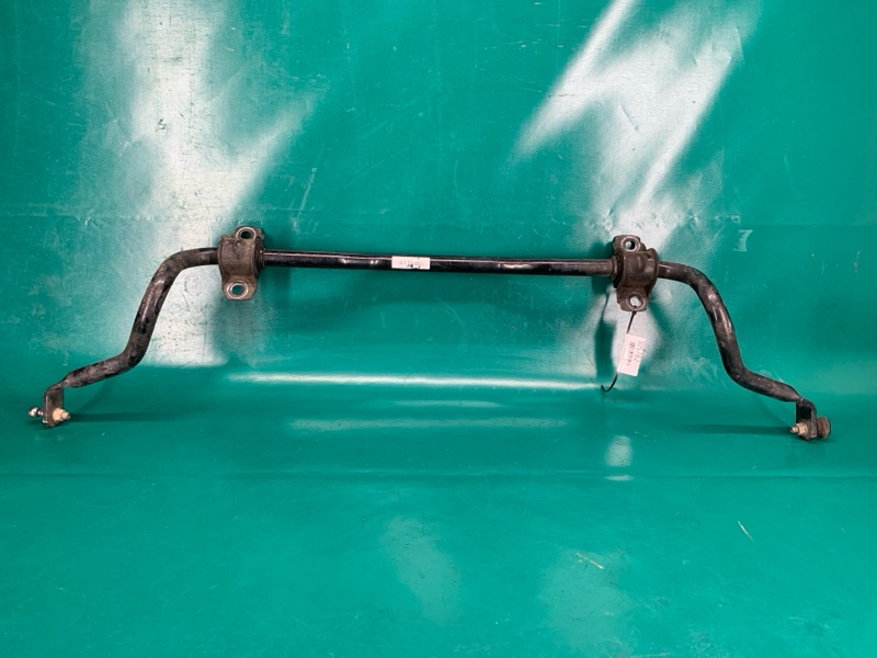 Стабилизатор передний передний FORD FOCUS 10-18 2016 2.0 XQDA CV6Z-5482-A Б/У