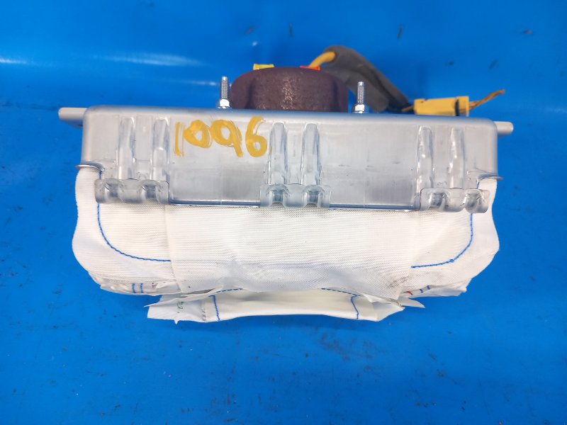 Подушка безопасности пассажира MAZDA MX-5 15- ND 2.0 PE-VPS Подушка безопасности пассажира MAZDA MX-5 15- ND 2.0 PE-VPS