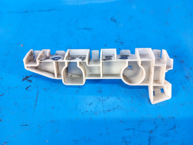 Запчасть кронштейн заднего бампера левый MITSUBISHI MIRAGE 13- 2013 1.2 3A92 6410B801 Б/У Кронштейн заднего бампера левый MITSUBISHI MIRAGE 13- 2013 1.2 3A92 6410B801 Б/У