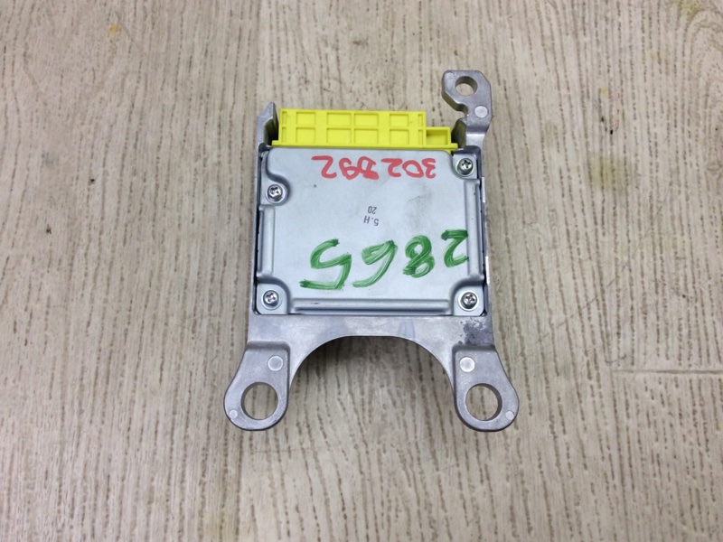 Блок управления AIRBAG TOYOTA CAMRY 40 06-11 ACV40 2.4 2AZFE