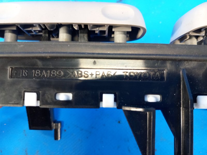 Кнопка регулировки сиденья передняя левая CAMRY 40 06-11 2010 2.5 2ARFE