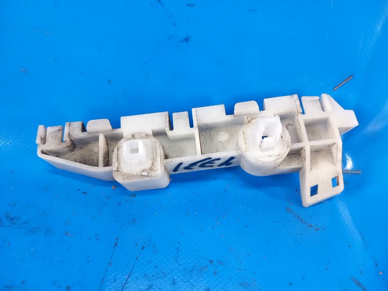 Кронштейн заднего бампера правый MIRAGE 13- 2013 1.2 3A92