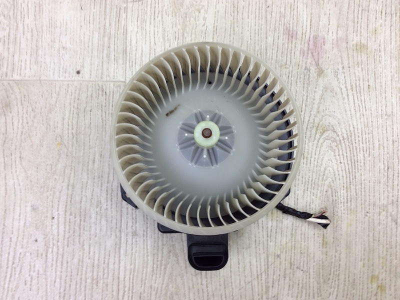 Моторчик печки TOYOTA CAMRY 40 06-11 2007 ACV40 2.4 2AZFE 8710307040 Б/У