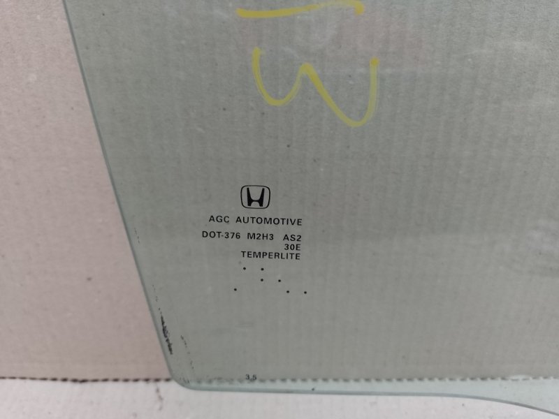 Стекло двери заднее правое CIVIC 11-15