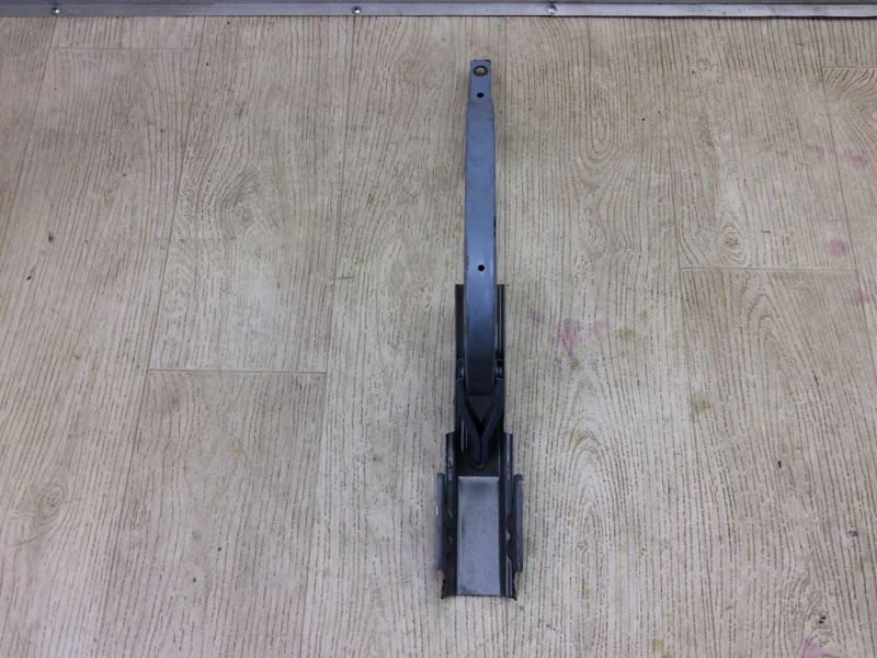 Петля крышки багажника TOYOTA CAMRY 40 06-11 ACV40 2.4 2AZFE